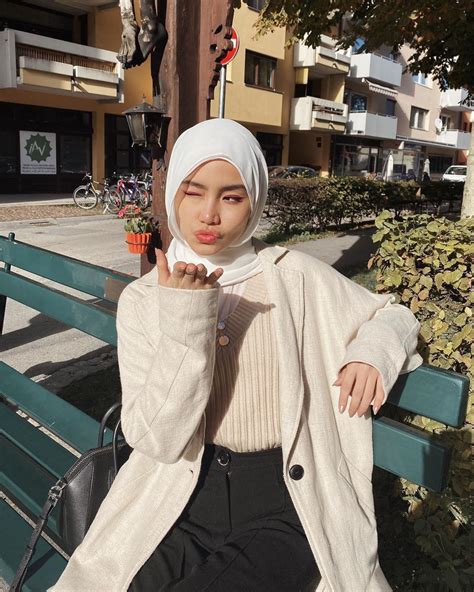 Love Hijabers Hijab In 2020 Hijabi Outfits Casual Muslim Fashion Hijab Korean Outfits