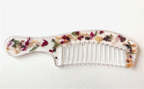 Resin Comb With Handle And Dried Flowers Diy Resin Art Resin Diy