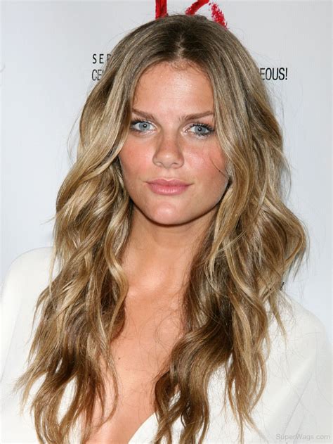 Ravishing Brooklyn Decker Super Wags Hottest Wives And Girlfriends