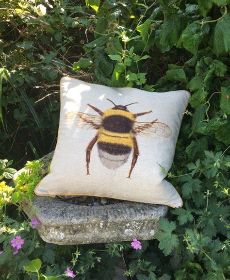 Bee Linen Floral Square Cushion Cover Bumblebee Accent Pillow Etsy Uk