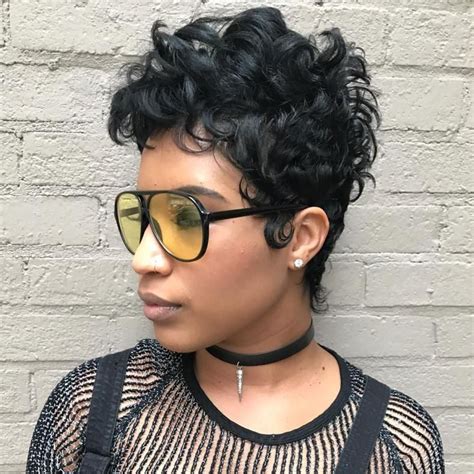 Stylized, edgy and classic medium bob black hairstyles for black women always make one stand out in a crowd. 35 Short Quick Weave Hairstyles Currently Trending Right Now