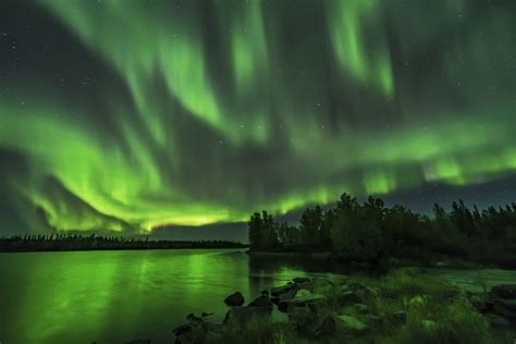 The northern lights will be visible across southern Canada this Labour ...