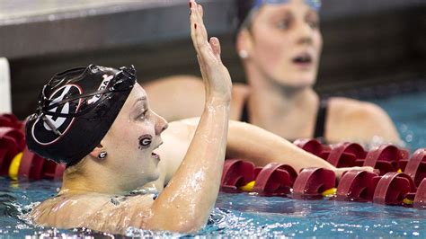 Georgia Bulldogs Lead Ncaa Womens Swimming And Diving Championships