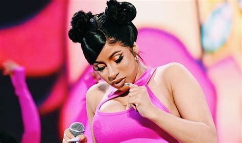 Cardi B S Invasion Of Privacy Sets Record For Longest Charting Album By Female Rapper Urban