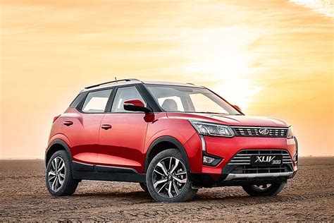 Mahindra Xuv300 W4 On Road Price And Offers In Mumbai