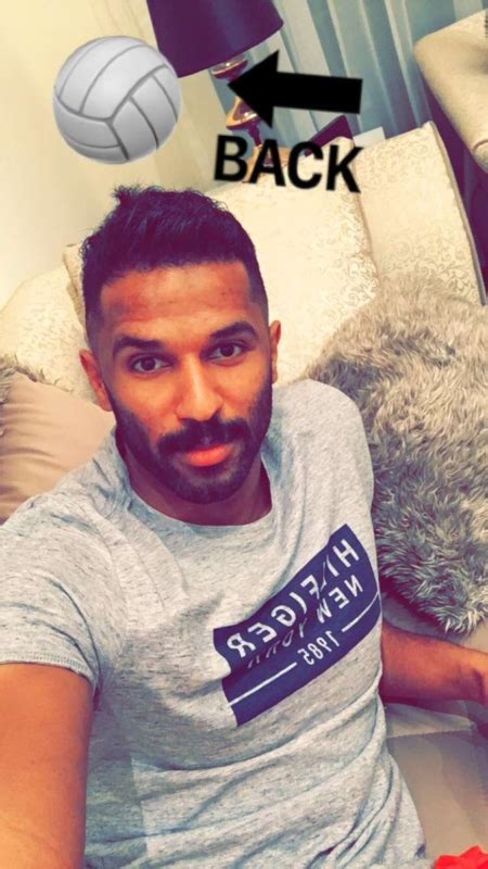 خالد بن محمد بن زايد آل نهيان. "المواطن" ترصد حماس جماهير الأهلي في استقبال محمد العويس ...