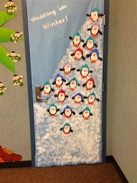 Viral 2019 11 11 ~hq Pictures~ Daycare Christmas Door
