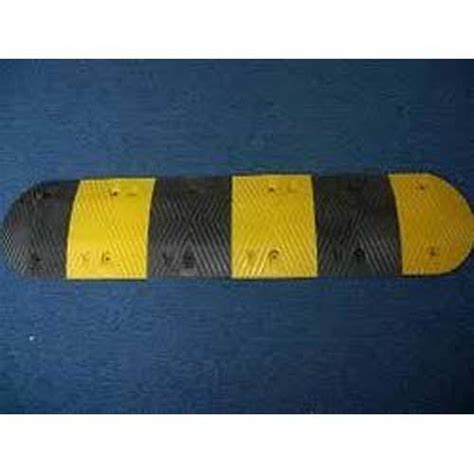 Kohinoor Rubber Speed Bumps At Rs 1100meter In New Delhi Id 7497730373