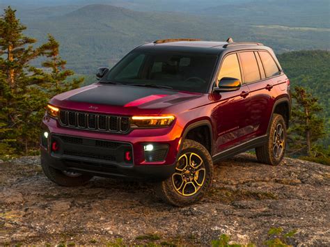New 2023 Jeep Grand Cherokee Summit 4wd Sport Utility Vehicles In