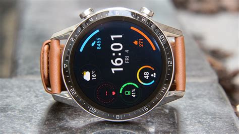 This is huawei's newest smartwatch that uses premium materials such as a titanium frame, sapphire watch dial and a ceramic back. Huawei Watch GT 2 Preview | PCMag.com