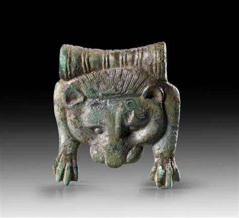Late Archaic Bronze Applique With A Lion´s Scalp Greece Late 6th