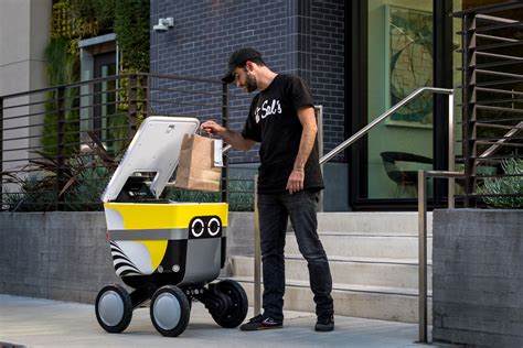 Uber Eats Tests Delivery Robots In Los Angeles Retaildetail Eu