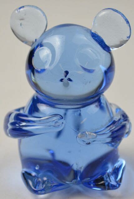 Blue Art Glass Mouse Figurine Paperweight 3 25 Tall Collectible