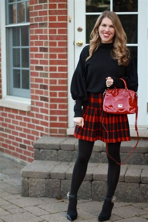 Red Plaid Skirt Christmas Outfit Inspiration Chic Christmas Outfit