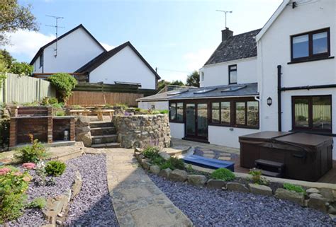 Curlew Cottage Newgale 4 Star Holiday Home In Pembrokeshire Wales