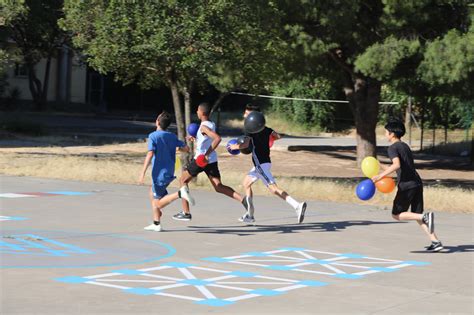 Ver más ideas sobre juegos organizados para niños, actividades para niños pequeños, juegos para preescolar. Estudiantes de Secundaria conocen los efectos nocivos del tabaco a través de juegos