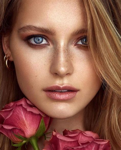 Pin By Timothy Barrier On Beautiful Faces Beauty Makeup Photography