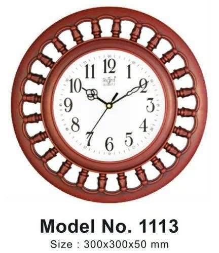 Right Quartz Wooden Finish Decorative Wall Clock Size 300x300 Mm