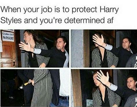 Harrys face lol | One direction humor, One direction memes, I love one direction