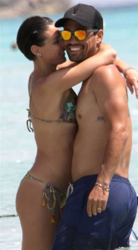 Flavia Pennetta At The Sea Celebrity Porn Photo My Xxx Hot Girl