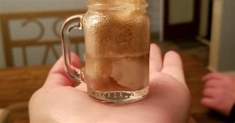 what is this a root beer float for ants imgur