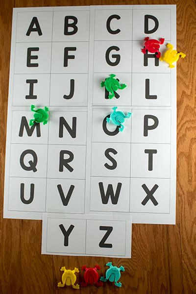 Type the alphabet as fast as you can! Jumping Frog Alphabet Game - PreKinders