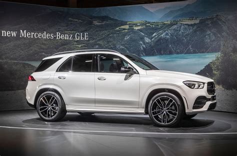 New Mercedes Gle 2019 Suv On Sale Now From £55685 Autocar
