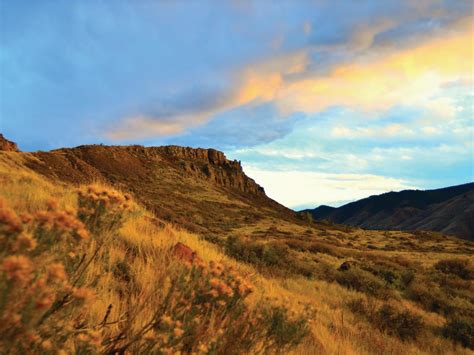 TOP 10 PHOTO SPOTS IN GOLDEN, COLORADO