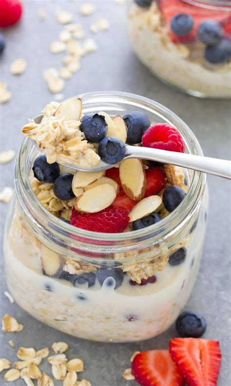 It's also super convenient, given the fact that you can make these oats a couple days in advance and grab and go in the morning. Our favorite easy overnight oats recipe, made with just 4 ingredients and a tou… | Overnight ...