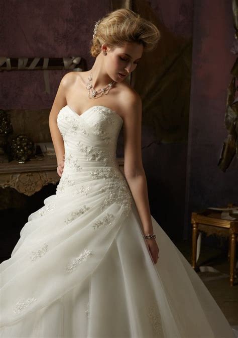 Blu All Dressed Up Bridal Gown Wedding Dresses Photos