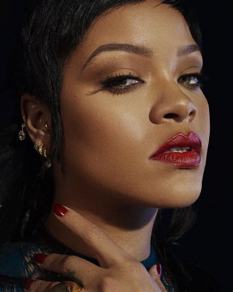 Rihanna Biography Wiki Age Height Boyfriend Net Worth Songs