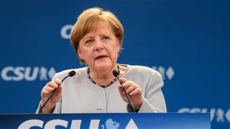 Angela Merkels Conservative Party Agrees To Pursue Grand Coalition In Germany Abc News
