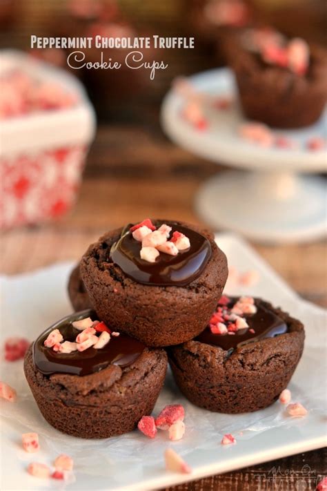 Continue with the chocolate mousse: Peppermint Chocolate Truffle Cookie Cups - Mom On Timeout