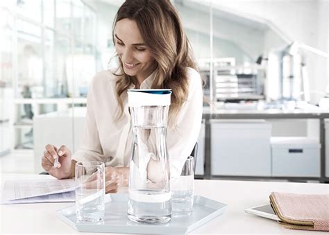 4 Simple Ways To Stay Hydrated At Work Mindfood