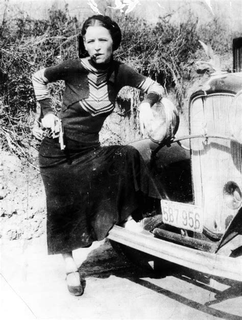 Bonnie Parkerof Bonnie And Clyde Fame C1933 Random Vintage Images