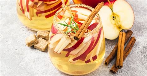 23 Best Non Alcoholic Fall Drinks To Celebrate Autumn Insanely Good