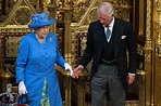 Regina Elisabetta con il figlio Carlo