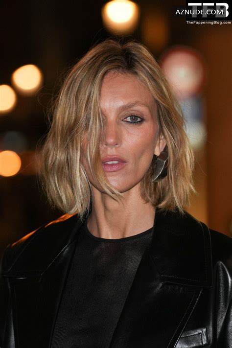 anja rubik sexy seen flashing her nude tits at the yves saint laurent womenswear show in paris