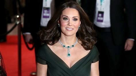 Kate Middleton Wore A Green Jenny Packham Dress To The Baftas On Sunday
