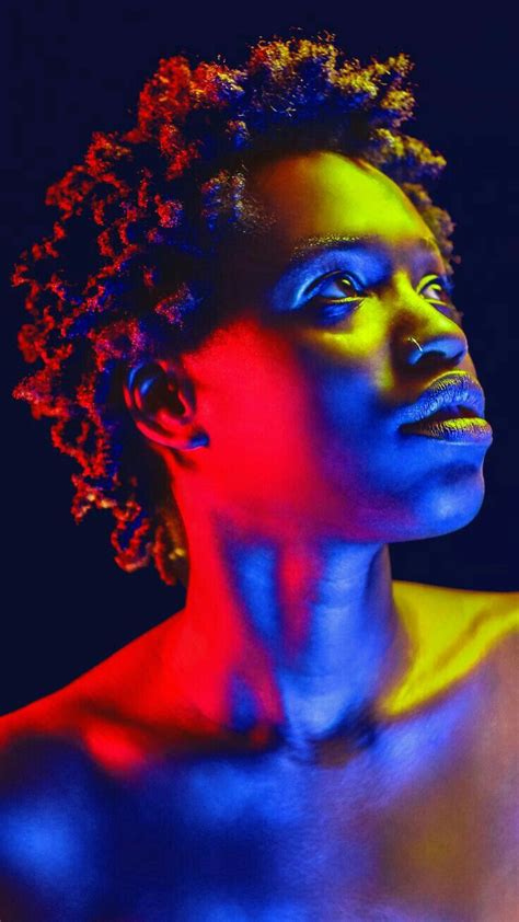 Pin By M Jos On Diversidad Neon Photography Portrait Colour Gel
