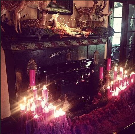 Maybe you would like to learn more about one of these? Kat Von D intérior house Strange but so lovely ! | Decor ...