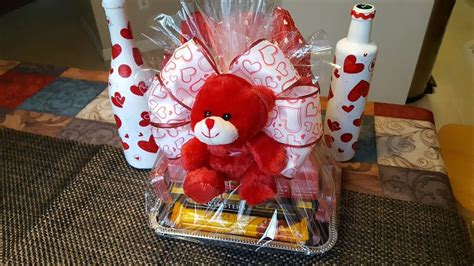 Check spelling or type a new query. Valentine gift ideas for someone you just started dating ...