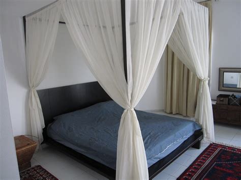 The basic structure of canopy beds is just like regular beds except that they have a cubical frame made of bedposts where you add canopy bed drapes. Sheer Drapes For Canopy Beds & Mesmerizing Sheer Curtains ...