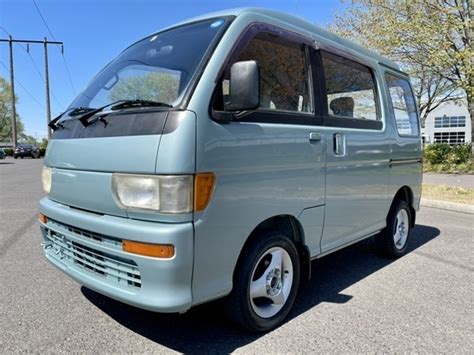 Boeki USA Used 1994 Teal Daihatsu Atrai EFI For Sale In Vancouver WA