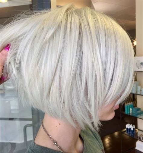 Short Bob Haircuts And Hairstyles For Women To Try In Blonde