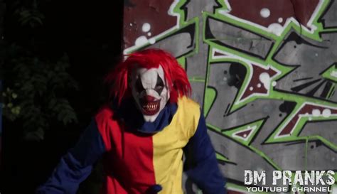 Creepy Clowns Sightings Scare Prank Killer Clown Scare Pranks