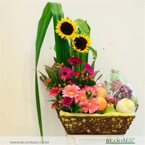 Delivering floral arrangements to kuala. Fruit Basket Delivery KL - Send Online Fruit Basket Malaysia