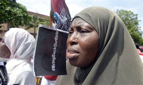 Jovem Conta Como Conseguiu Fugir De Grupo Islamista Na Nigéria Jornal
