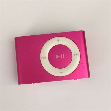 Apple Portable Audio And Video Ipod Shuffle 2nd Generation Gb Poshmark
