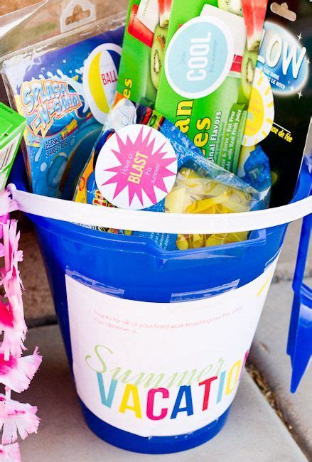 So with the warm weather approaching, you may be feeling the gifting spirit. Summer Vacation Teacher Appreciation Gift | Summer gift ...